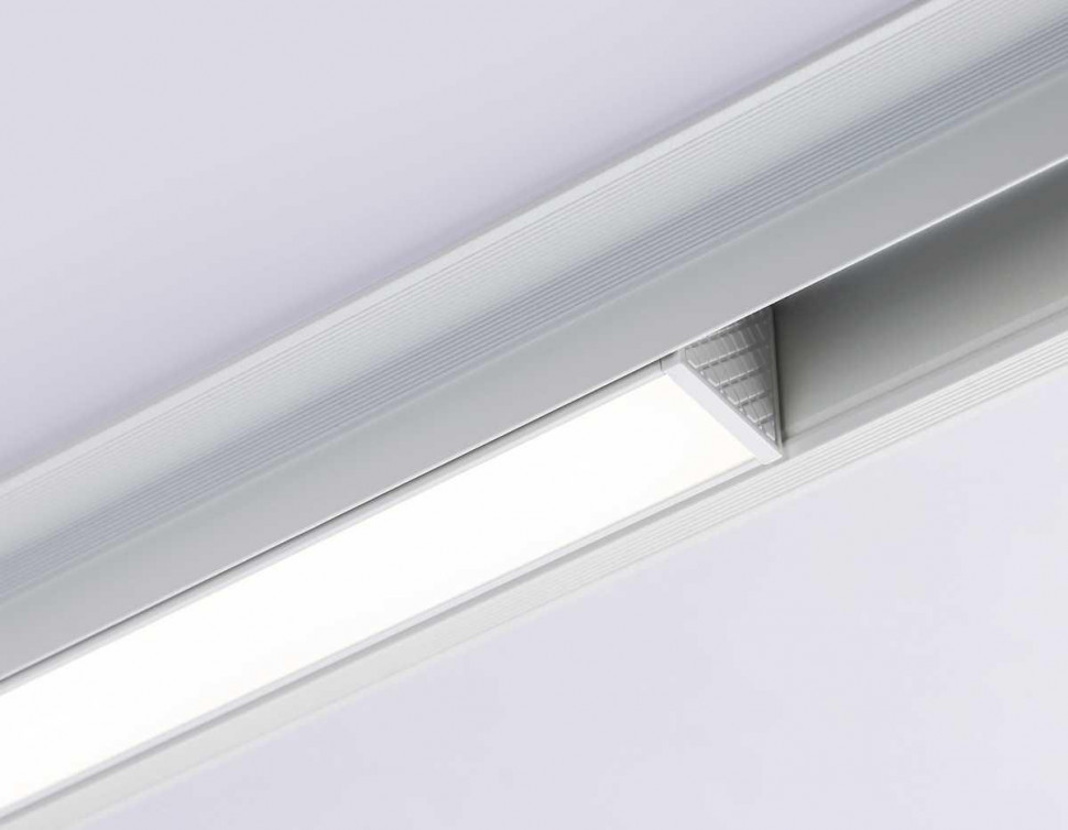 Трековый магнитный светильник Ambrella Light Magnetic Track System GL4012