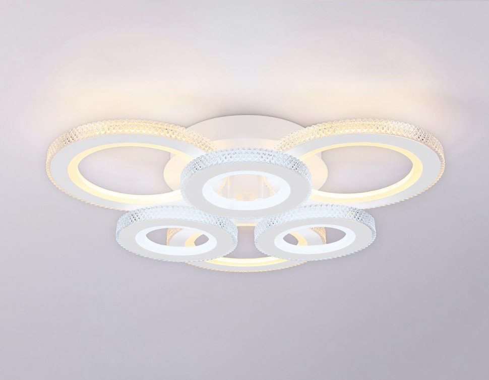 Потолочная люстра Ambrella Light Acrylica Original FA8872