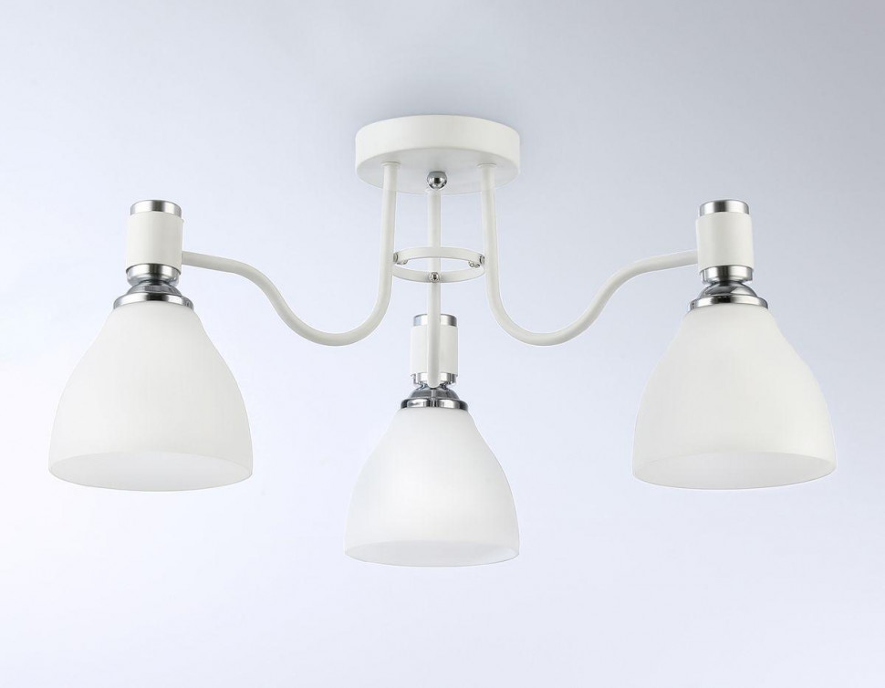 Потолочная люстра Ambrella Light Modern TR303302