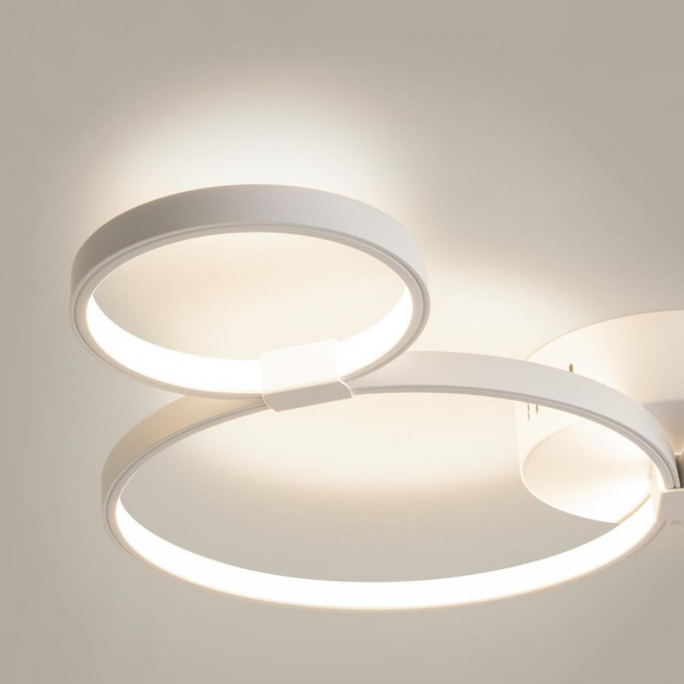 Потолочная люстра Maytoni Olympia MOD448CL-L35WK