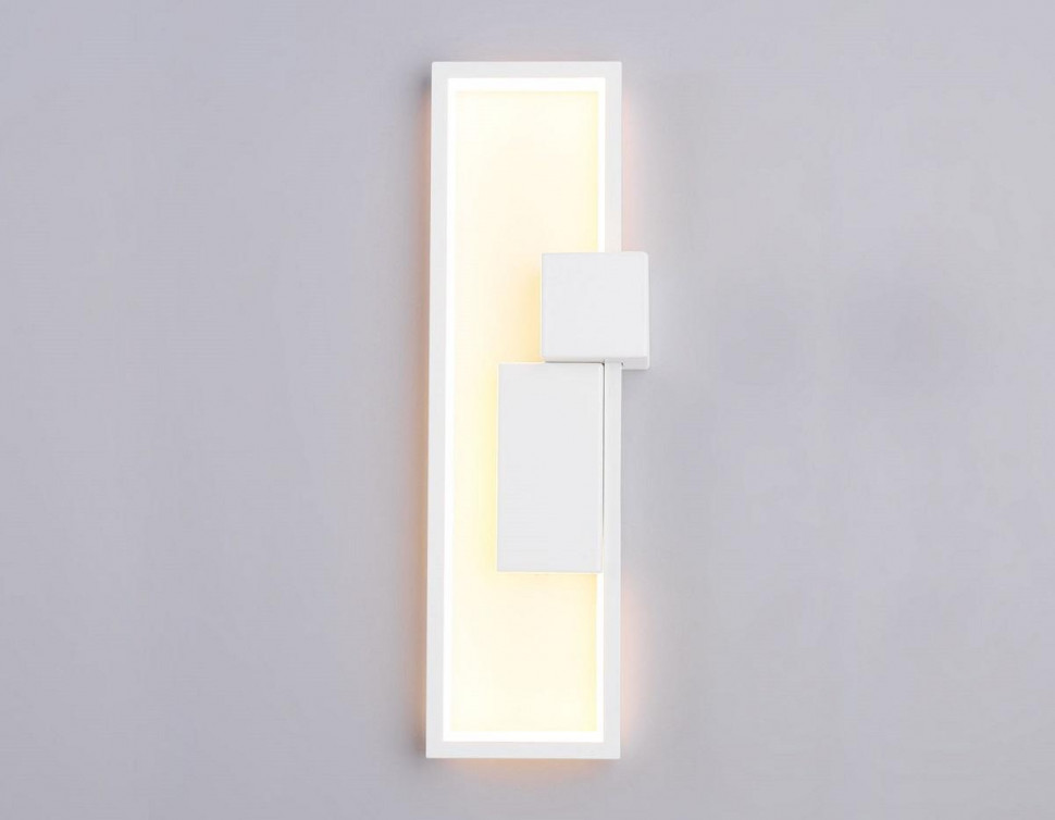 Настенный светильник Ambrella Light Comfort FL5222