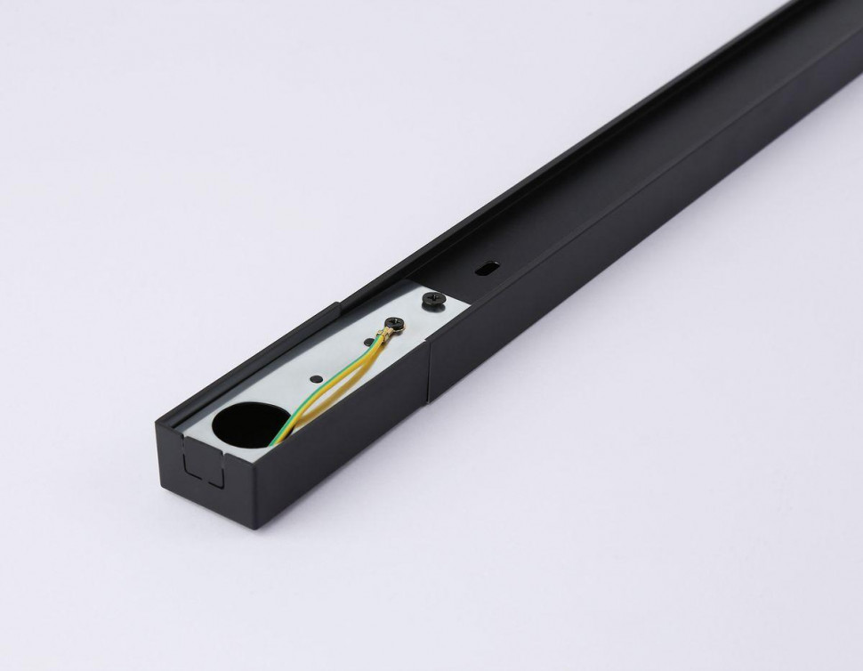 Шинопровод накладной однофазный Ambrella Light Standard 220V GL7106