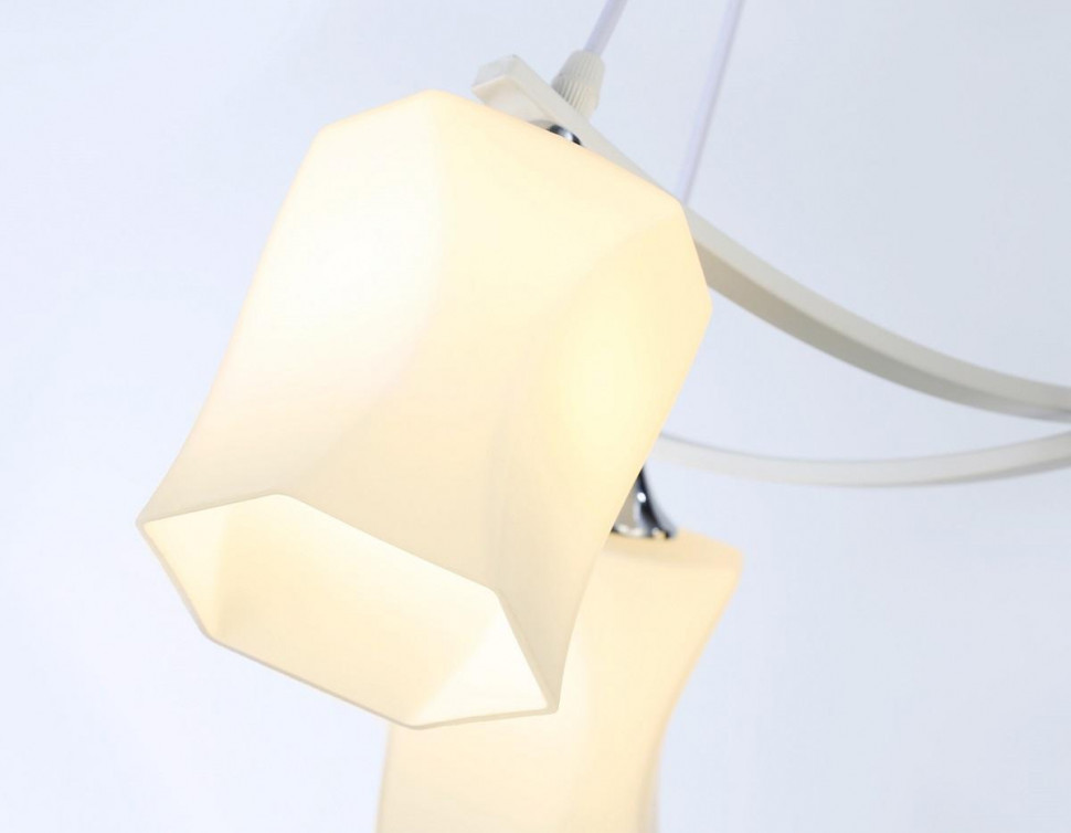 Подвесная люстра Ambrella Light Modern TR303156