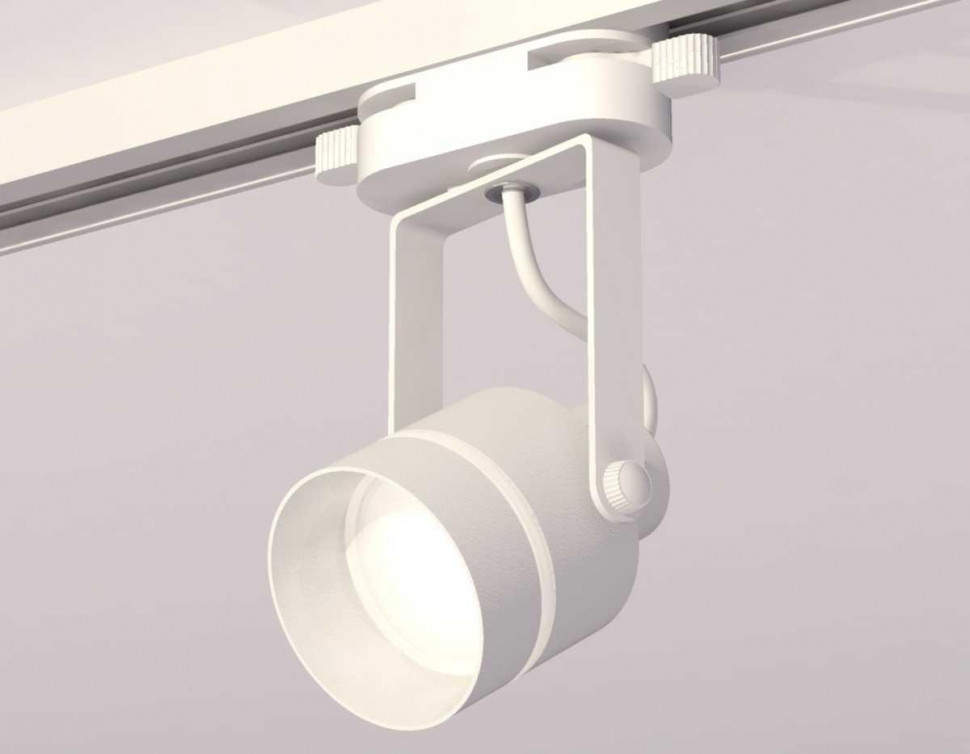 Комплект трекового светильника Ambrella light Track System XT (C6601, N6228) XT6601081