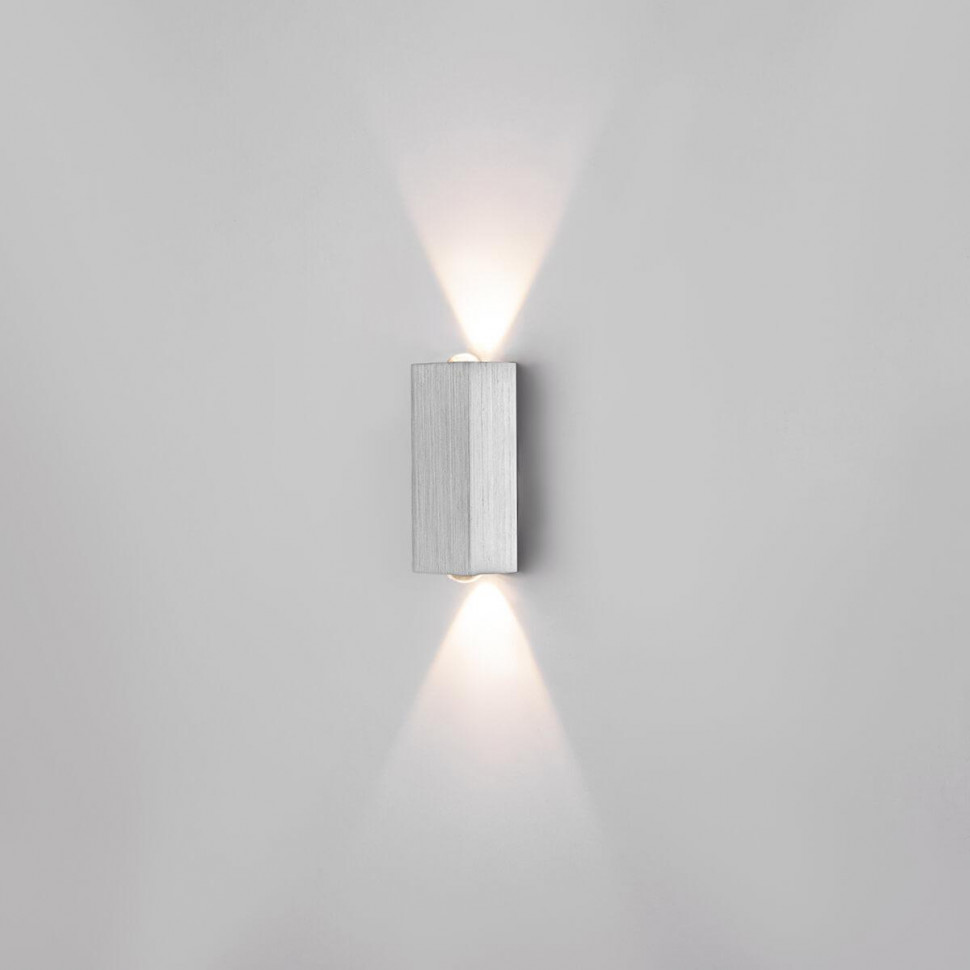 Настенный светодиодный светильник Elektrostandard Petite LED 40110/LED сталь a056601