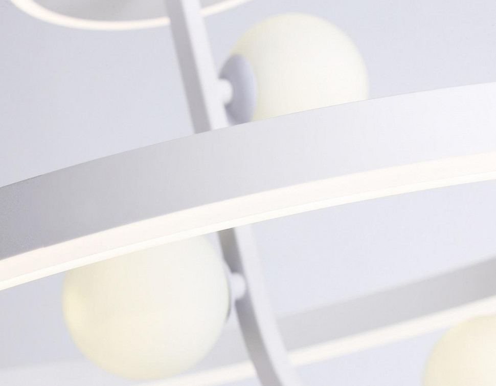 Люстра на штанге Ambrella Light Comfort LineTech FL66261