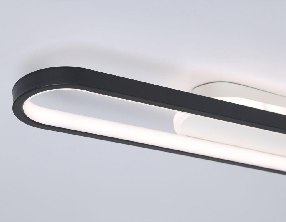 Настенно-потолочный светодиодный светильник с пультом Ambrella Light Comfort FL5111