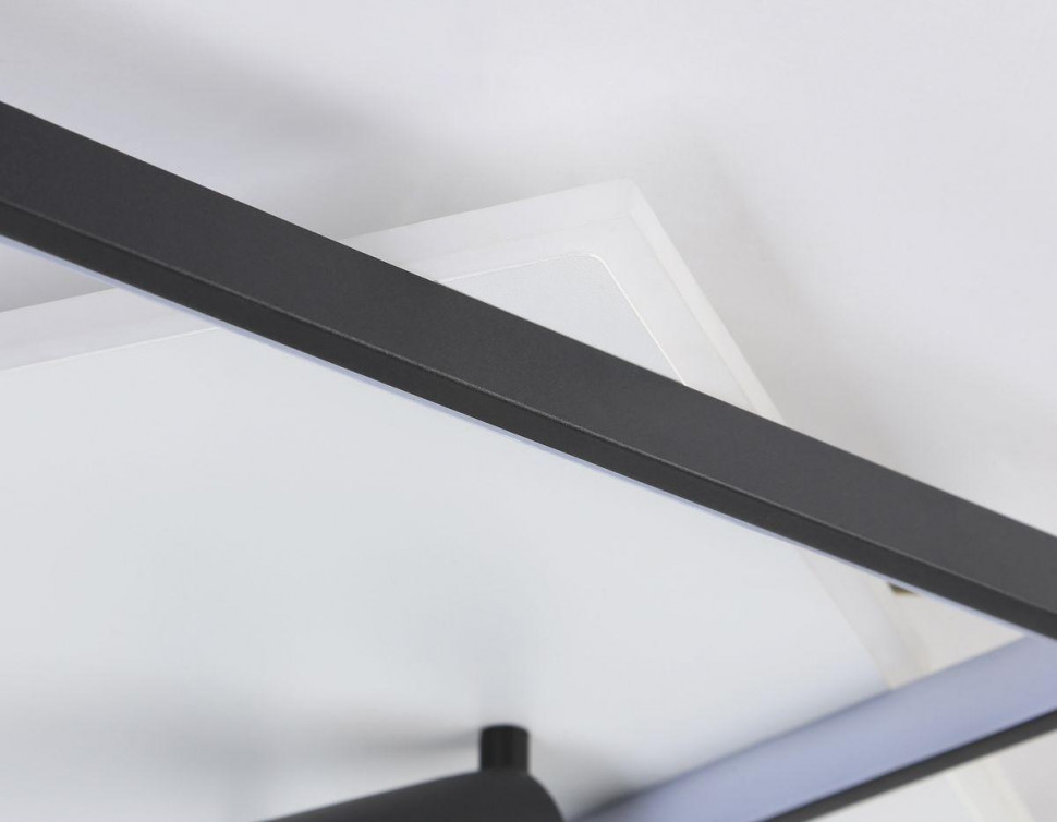 Потолочная люстра Ambrella Light Comfort FL5138
