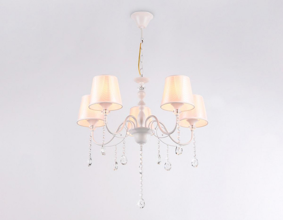 Подвесная люстра Ambrella Light Modern TR4603