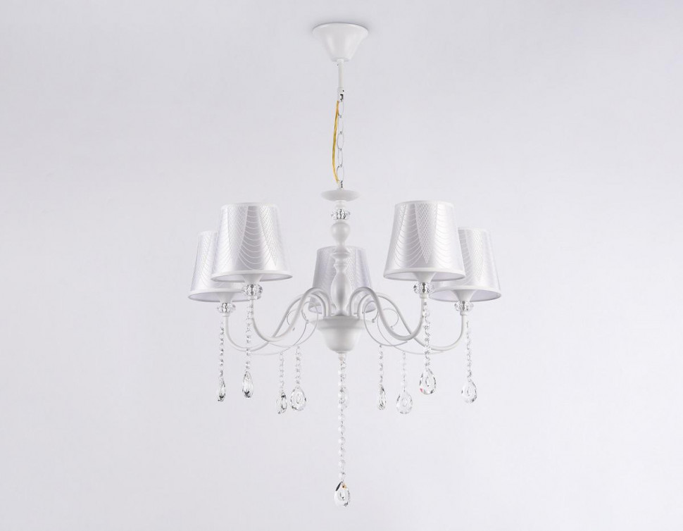 Подвесная люстра Ambrella Light Modern TR4603