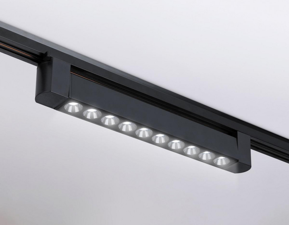 Трековый однофазный светильник Ambrella Light Track system GL6709
